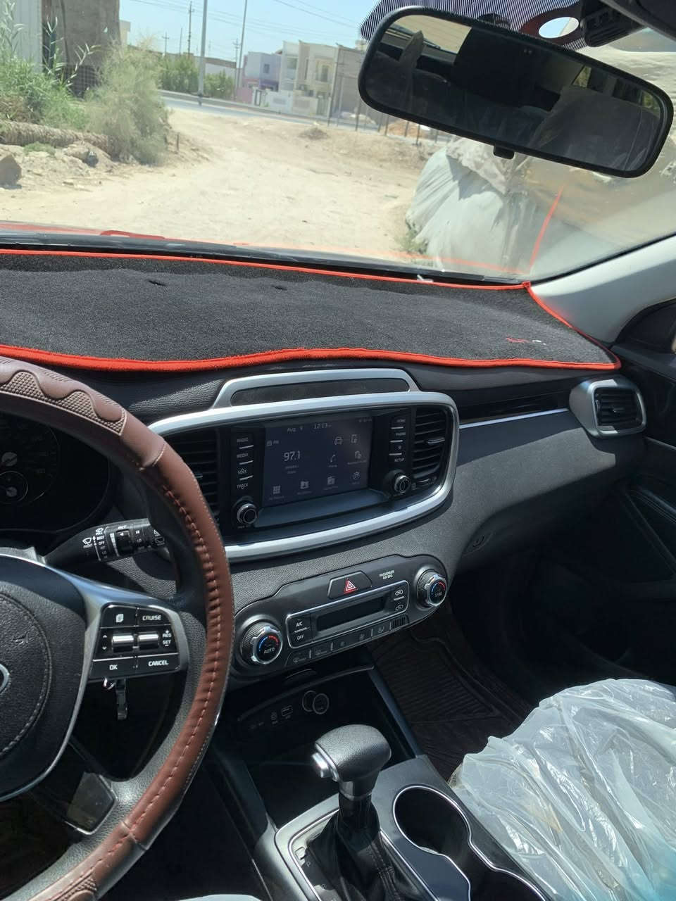 سورنتو 2019 شكل 2020
محرك 6 سلندر. 
كير 8 نمر
السعر
185
رقم  ***********
