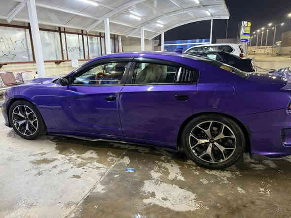 سلام عليكم
جارجر ١٩  للون بنفسجي اصل
بدون ايرباك 
فور ويل  ملغي تو ويل امامي وخلفي
حادثهه قطعه وحده چاملغ امامي
استخدام شخصي
جاهزه من كل النواحي اي نقص ماكو
تخم تاير جديد
حداديه امامي وخلفي
كلشي بيهه جديد
بغداد بسمي السياره
***********
