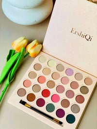 باليت اي شادو • ٣٠ لون • توصيل العراق