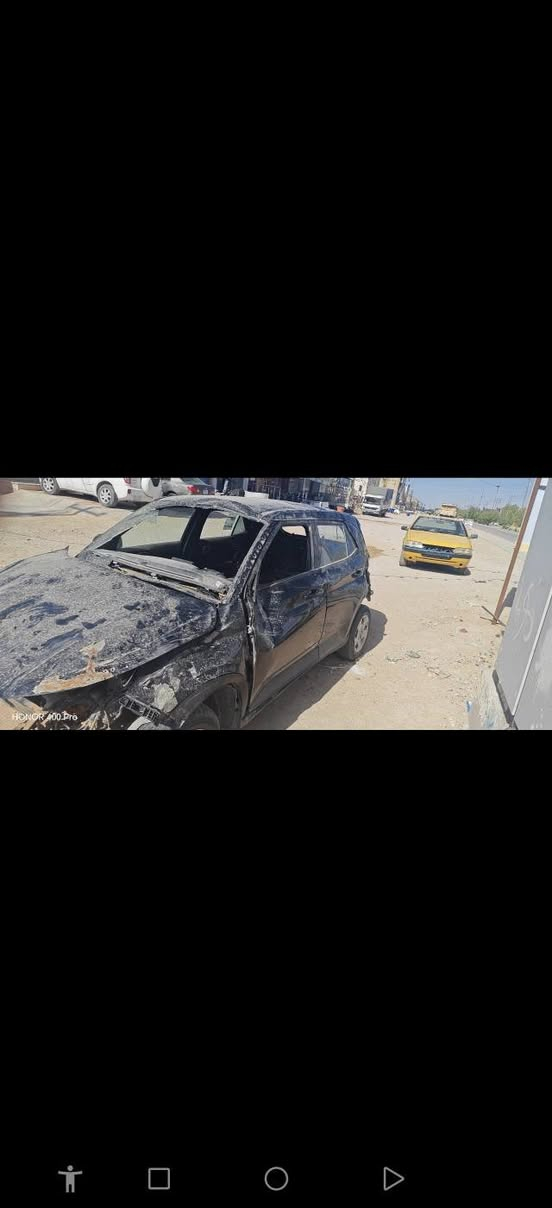 هونداي فينو مديل السيارة 2022رقم إنكليزي دولي مداور مباشر صور موجودة كير متضرر 
مكانها نجف 
تجيتها حلوة غراض وياها لايتاتها ليط طاكات دعامية خلفية اني فاتحها  شباج موجود وبعد مدري شنو اتصل وافهم التفاصيل إذا حبيت 
*********** 
سعرها 48 ورقة وبيها مجال النجف, العراق
