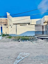 مقابيل الصلطان • ٢٠٠م • إيجار ورهن