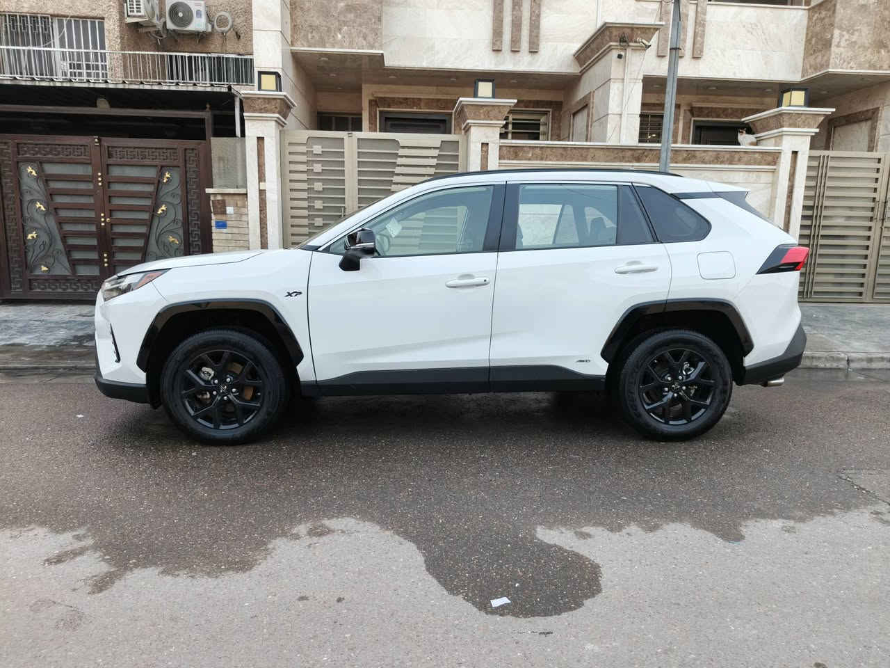 السلام عليكم تويوتا رف فور موديل ٢٠٢٤ ماشيه ١٢ ألف ميل مواصفاتxla بيه صبغ بنيد وجاملغ وجاملغ بيه صبغ بيه ارباك راجع سستم شغل درجة اولى داخل رصاصي سعر  ٢٤٢٠٠  ألف دولار💲 *********** حجي اثير العامري
