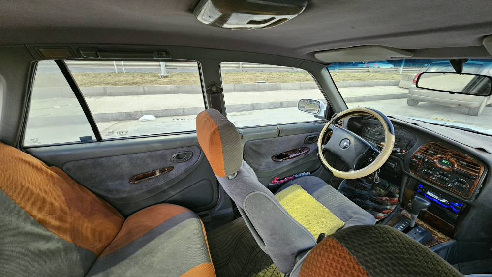 سيارة برنس فراشة للبيع ...
موديل 1996 لون ابيض مصبوغة حزام 
السيارة كير اوتوماتيك و محرك 2000 مفتوح مابي تبخير الحدادية جديدة كهربائيات كلها شغالة تبريد شغال سنتر لوك دواخل نظيفة رقم بغداد جديد انكليزي بأسمي ... السعر 36 وبي مجال 
مكاني بغداد - الزعفرانية 
اتصال / واتساب *********** بغداد, العراق
