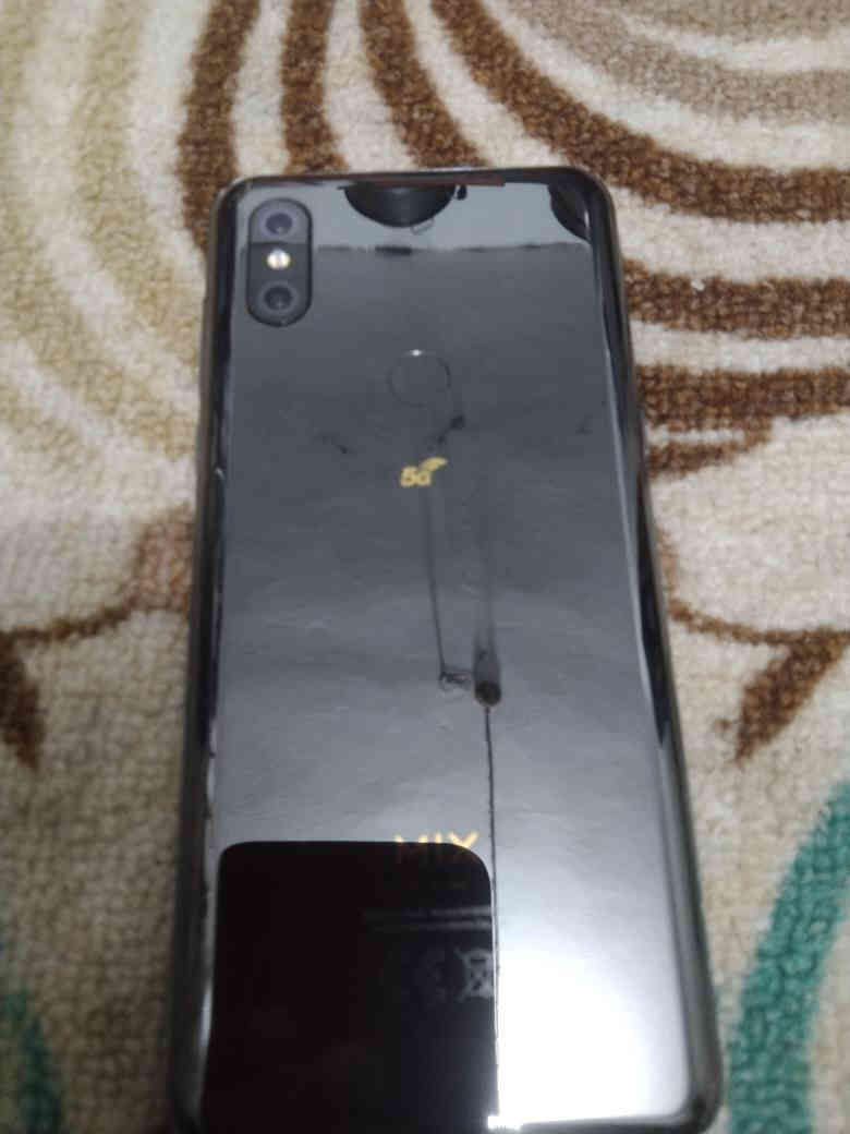 جهاز mi mix3 
ذاكره 128 
رام 6 
معالج سناب دراكون 855
جهاز نضيف ومواصافته راقيه 
السعر 160 
يدعم 60 فريم بكل سلاسه 
ا استفسار *********** النجف, العراق
