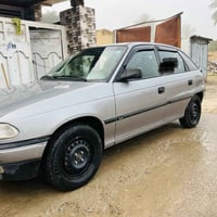 استرا موديل 1993 كير اوتو  محرك 1800  محرك شرط  كير شرط سياره اقتصاديه...