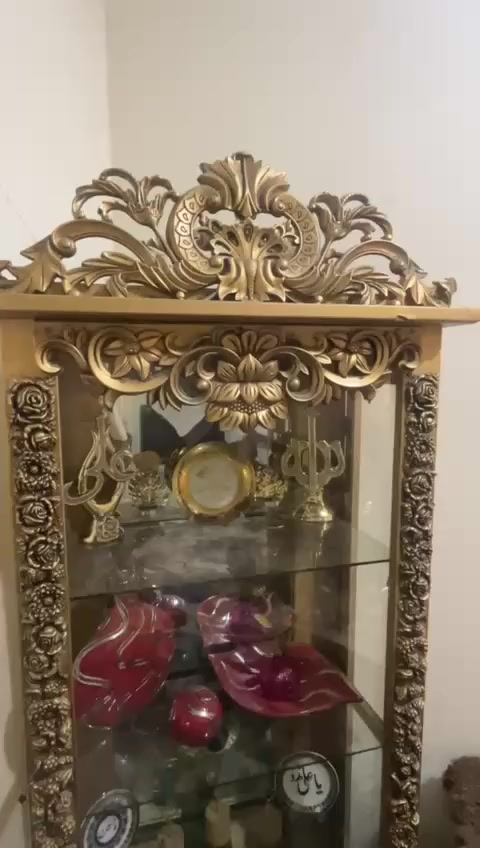 فاترينة للبيع نضيفة بدون اضرار السعر ٧٥ وبيها مجال بسيط


**إذا كنت صاحب هذا الإعلان وتريد حذفه لأي سبب، رجاءا أرسل رسالة إلى الدعم الفني**