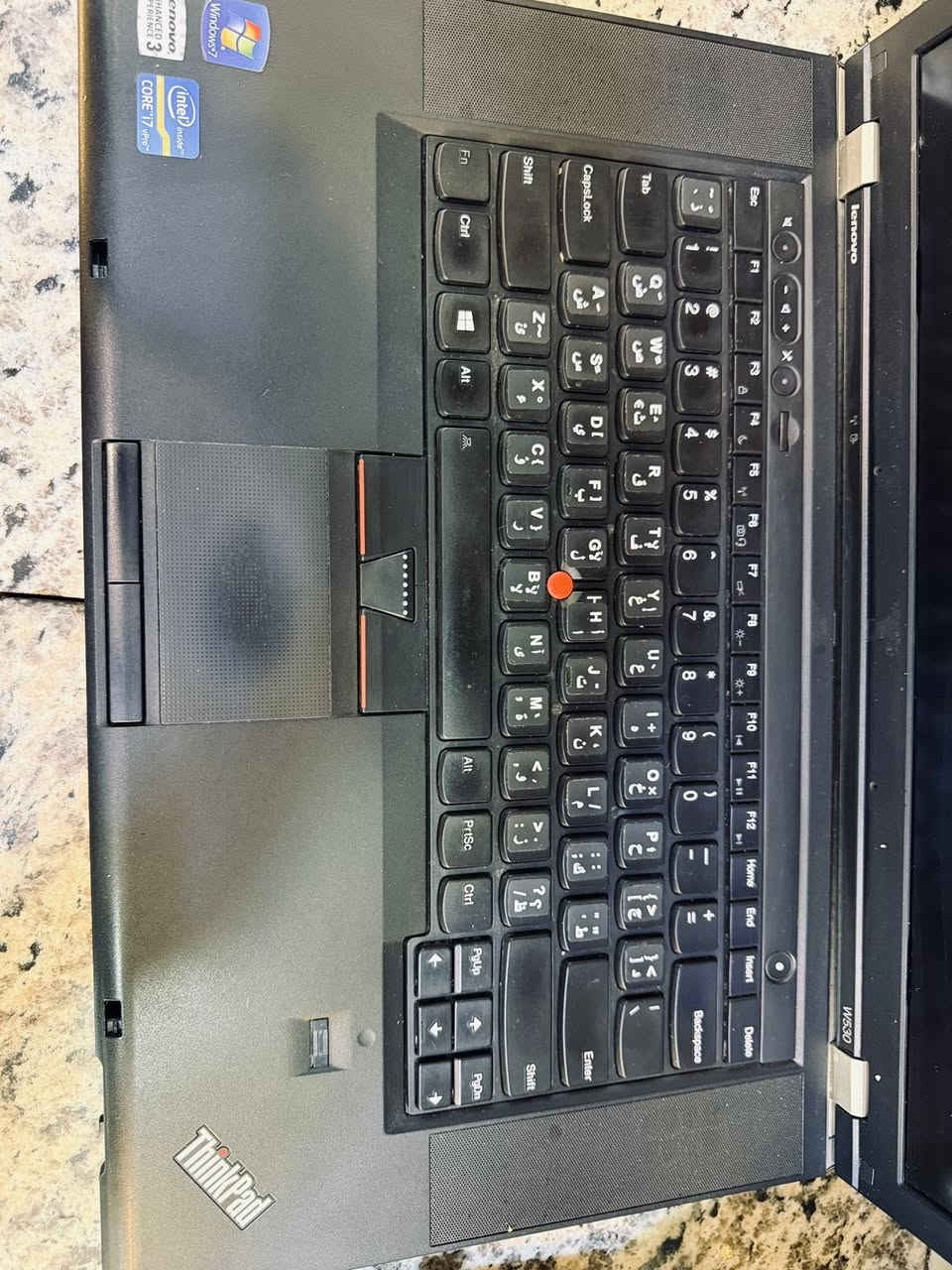 لابتوب Lenovo ThinkPad W530
جهاز قوي من فئة الأعمال، معروف بالمتانة والأداء العالي.

المواصفات:  

• المعالج: Intel Core i7-3820QM بسرعة 2.70GHz (4 Cores / 8 Threads)  

• الرام: 8GB  

• كرت الشاشة: NVIDIA Quadro K2000M سعة 2GB  

• كرت شاشة مدمج: Intel HD Graphics 4000  

• الشاشة: 15.6 بوصة  

• نظام التشغيل: Windows 10 Pro جديد بعد الفورمات  

المميزات:  

• أداء قوي للبرامج الثقيلة والتصميم  

• مناسب للطلاب والمهندسين  

• هيكل ThinkPad متين جداً  

• الجهاز نظيف وجاهز للاستخدام

السعر: 150
مكاني بغداد الحرية


**إذا كنت صاحب هذا الإعلان وتريد حذفه لأي سبب، رجاءا أرسل رسالة إلى الدعم الفني**