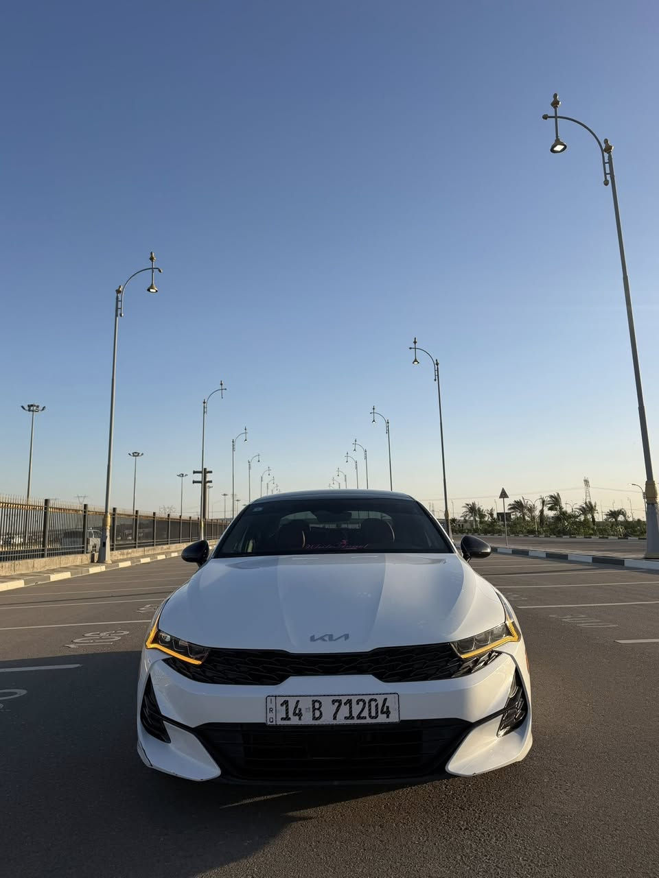 السلام عليكم 
K5 gt line موديل 2024 
السيااره فول للاخير
كشنات جلد 
داخل احمرر 
رادار امامي . رادار خلفي 
بانوراما 
ستيرن تحكم جهتين 
شاشة كبيرة 
اربع وضعيات قيادة 
بصمة ابواب + تشغيل عن بعد 
لايت ثلاث عدسات زينون 
قيادة ذاتيه + تثبيت مسار + نقط عمياء 
كاميرا خلفية دوارة + تحذير قبل الاصطدام .. 
صور الحادث موجوده  ++ السيارة بيها تبديل البنيد فقط نفس اللون بدون صبغ + صبغ التكمة 10 سم غيرها مــاكو اي شيي .. رقم السيارة بصرة حرة بأسمي .  السعر 195 وبي مجال بسيط . ما اقفل سعر بالتلفون الشراي يتصل ويدلل ***********
