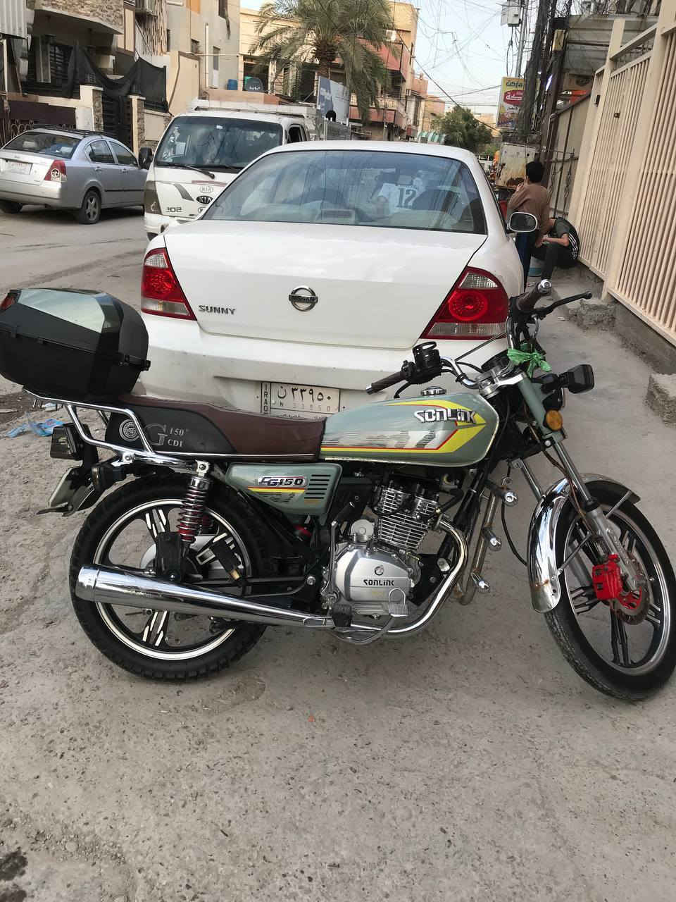 سلام عليكم
دراجه ايراني طك كارتون جديده 2023 سونك الاصلي 

دراجه مختمه من طول لطول 

دراجه كامله كهربائيات كله شغاله

تخم تايرات امامي خلفي جديد الله شاهد نوعيه راقيه شادله 

دراجه مال بيت ما مشتغله دلفري الله شاهد

الدهن الي اديره ام زويل 15 ويورل الهولندي 

جديده بمعنه الكلمه شلعه ومعدل اذا غير هذا 

الكلام لتاخذه 

رون كهربائي اشاير لد 

بكلايت خلفي لد مع رون 

ماصده امامي لد لايت يخبل مالته 

رقم الهاتف *********** 

المكان بغداد الكريعات
