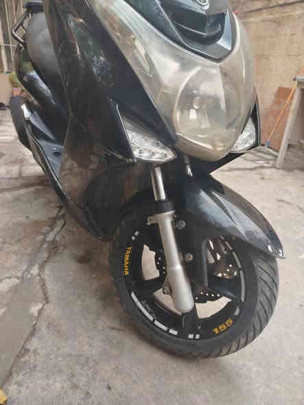 دراجه ماجستا اس دراجه جميع كهربائياتها شغاله وزوج تايرات جدد السعر 900 الف المكان بغداد اخوان اني مكلف بالنشر للستفسار على الرقم ***********
