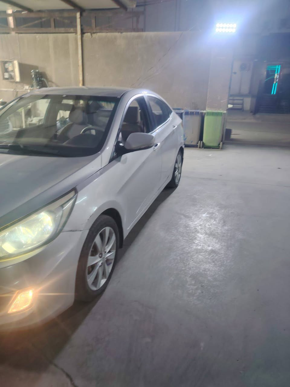 السلام عليكم 
اكسنت 2016 كوريه
محرك GDI 1600
اربعه دسك
اشاير بالمري
تحكم استيرين
العنوان المنصور او العامريه
السعر 88
***********
