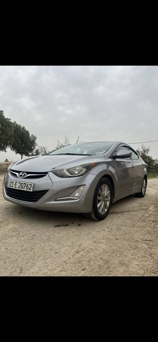 سلام عليكم لبيع الانترا 2016 أمريكي محركه 1800دوش ضررها بوب ثنين جهت السايق رقم سليمانيه سياره نضيفه جداً تحويل مباشر ***********
