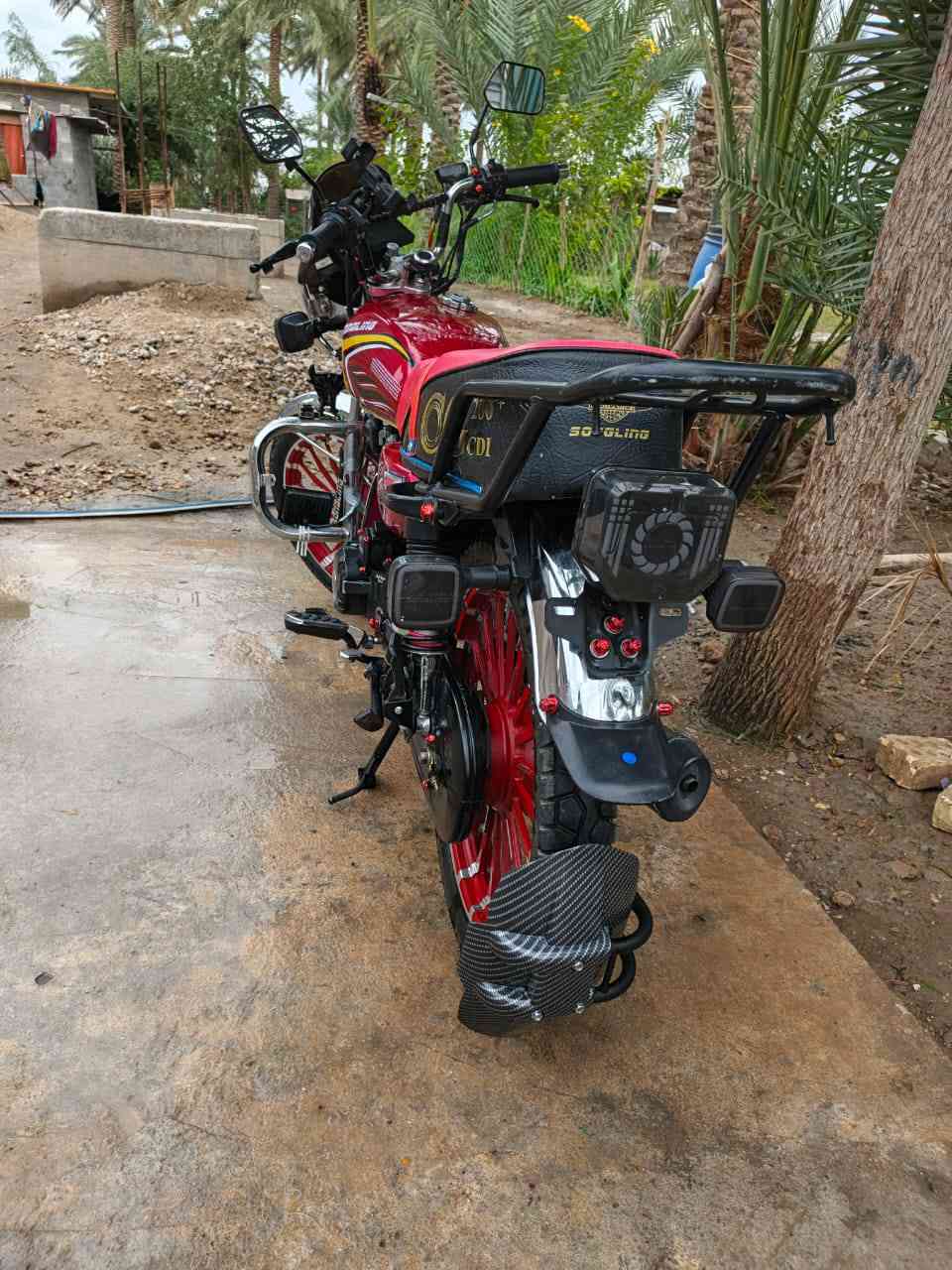 دراجه ايراني للبيع. ***********
مكان الانبار الكرمه. دراجه نضافه فول  تشغيل عن بعد.
موديل 2026.
