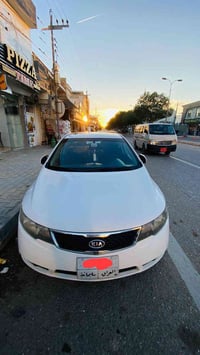 كيا سيراتو • ٢٠١١ • قطعتين صبغ