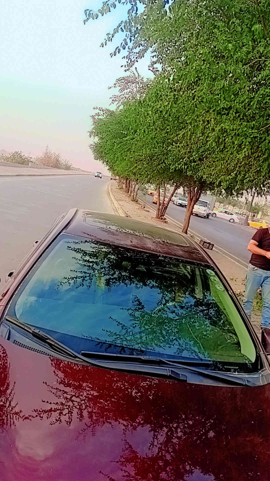 كورلا 2017وارد امريكي
بيها طخه بل جنطه اوراجع بارد اوبلحافه البنيد فقط بدون صبغ بدون ضربه قويه السياره اكلين 
كير مكينه كفاله تبريد ثلج 
ماشيه 113
عليه ادامه كامل مابيها مصرف
موصفاته فول موصفات 1/1
بصمه
فتحه 
شاشه كبيره دواره اندرويد 180
اكروز مثبت سرعه 
ايكو الاقتصادي
لايتات زنون عالي ناصي
حساسات امامي خلفي
رادارات 
اشاير بل مري 
رقم اربيل الدولي بسمي 
سعر 145اوبيها مجال 
رقمي ***********بي وتساب 
مكاني بغداد حي العدل
