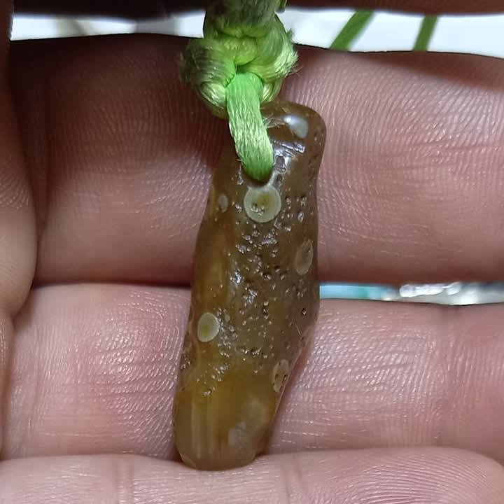 👀❤️حجر سليماني دهن ودبس عبارة عن بس عيون قطعة خامة ممجروخة وقديمة حيل ومن ارقئ انواع السليماني أي استفسار أو سؤال الحجز واتساب يوجد توصيل كافة محافظات العراق
***********
