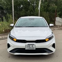 كيا فورتي  موديل 2023 ماشيه 24  سيارة. جديدة. اي نقص مابيها سياره بدون...