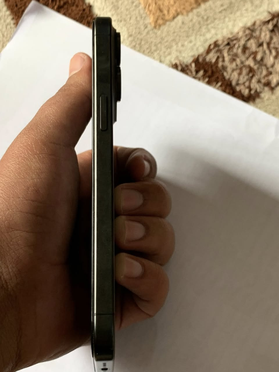 السلام عليكم
يوجد آيفون 15مابي اي عيب مابدل بي شي كامل من كل الموصفات بطاريه 91 السعر 1250مليون للاستفسار على الرقم 
***********
