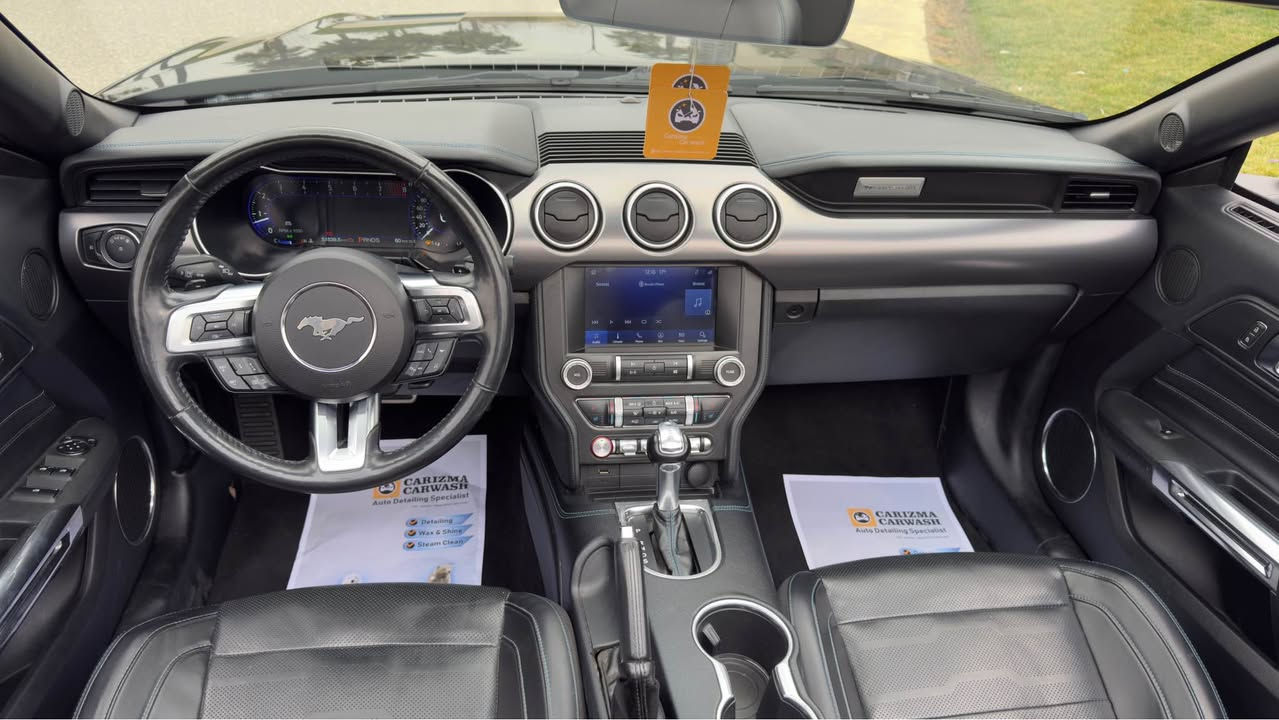 Mustang GT Premium 2021
فوول مواصفات جي تي بريميوم
محرك ٨ سلندر - ٥.٠ 
كيج إلكتروني ٤ مود
كشنات: كهربائي - جلد - تتفة - تبريد
رادار ٣٦٠ درجة
حساسات ٣٦٠ درجة
شاشة كبيرة
كاميرا
ماشي:٣٢،٠٠٠
سيارة جاهز : فحس - هزه - رقم - سنوية كل جديد
عنوان اربيل شارع ١٠٠
شركة ريبوار سالار صالح
0750 244 9869
0771 434 4040 أربيل, العراق
