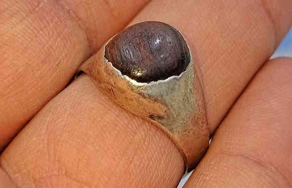 تايگر او عين الهر قديم جدا خنصر ***********
