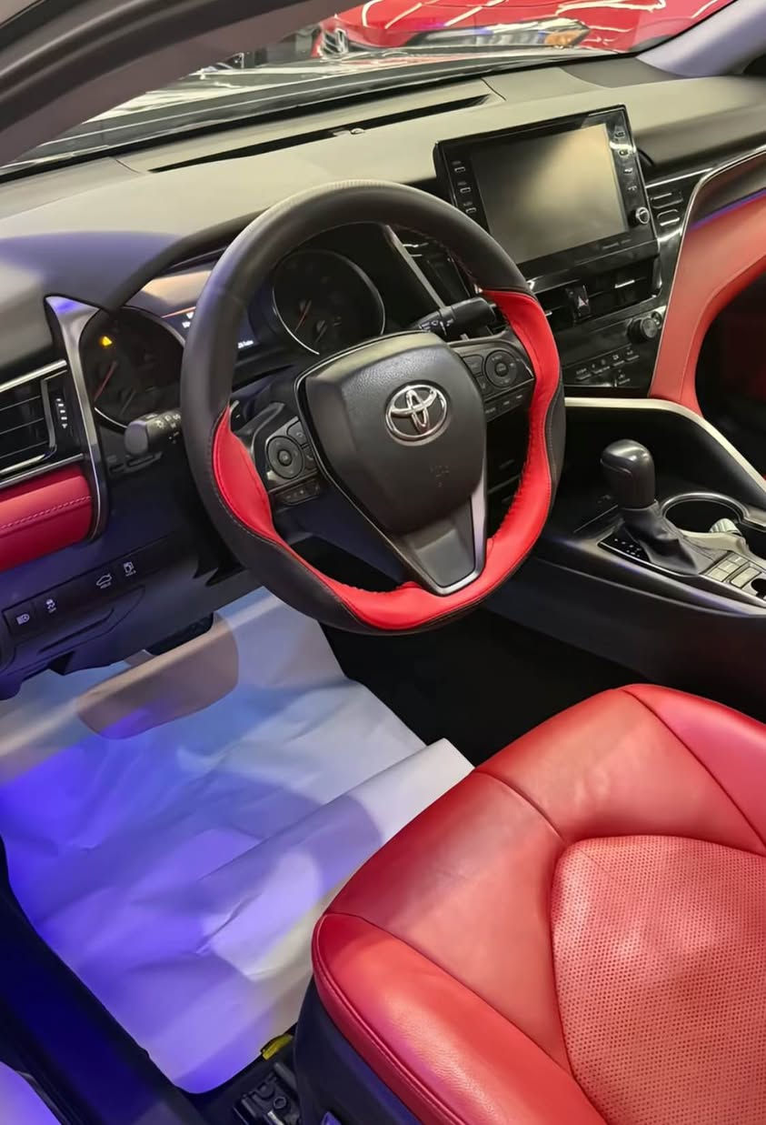 Camry 2023 XSE
دو دەرگەهـ صبغ فول مواسفات
گیر و مەکینە شرط 
سیارە 45 هزارا یاچوی 
رقم و سنوی جدید
سعر 228 
*********** دهوك, العراق
