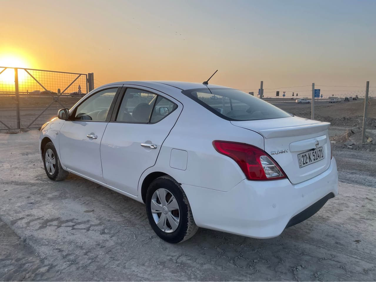 نيسان صني ٢٠٢٠ سپى بةفرى ٤ پارچةي بوياغة  جةمپيكي خةفيفي پشتي هةية تةزرةكى خفيفى هةية گير و مةكينة و  تةبريدي  بةشةرتة  بي مصرفة سعر٩٨وةرةقة  موبايل *********** أربيل, العراق
