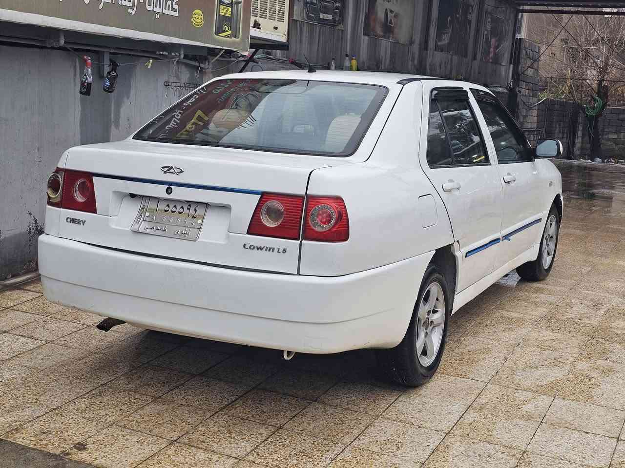 السلام عليكم 
للبيع 
سعر 39
شيري كوين موديل 2012
رقم نينوى الماني 
شرط التحويل 
بيها كوبون بانزين ⛽️
كير عادي 
محرك بي رخاوه 
شاشه وكامره 
جامات كهرب 
مري كهرب 
🚫صبغ جاملغ امامي فقط
وبيها ملاحضات كدام العين 🚫
السياره جاهزه 
العنوان موصل حي المحاربين 
للإستفسار الاتصال 
***********
***********
