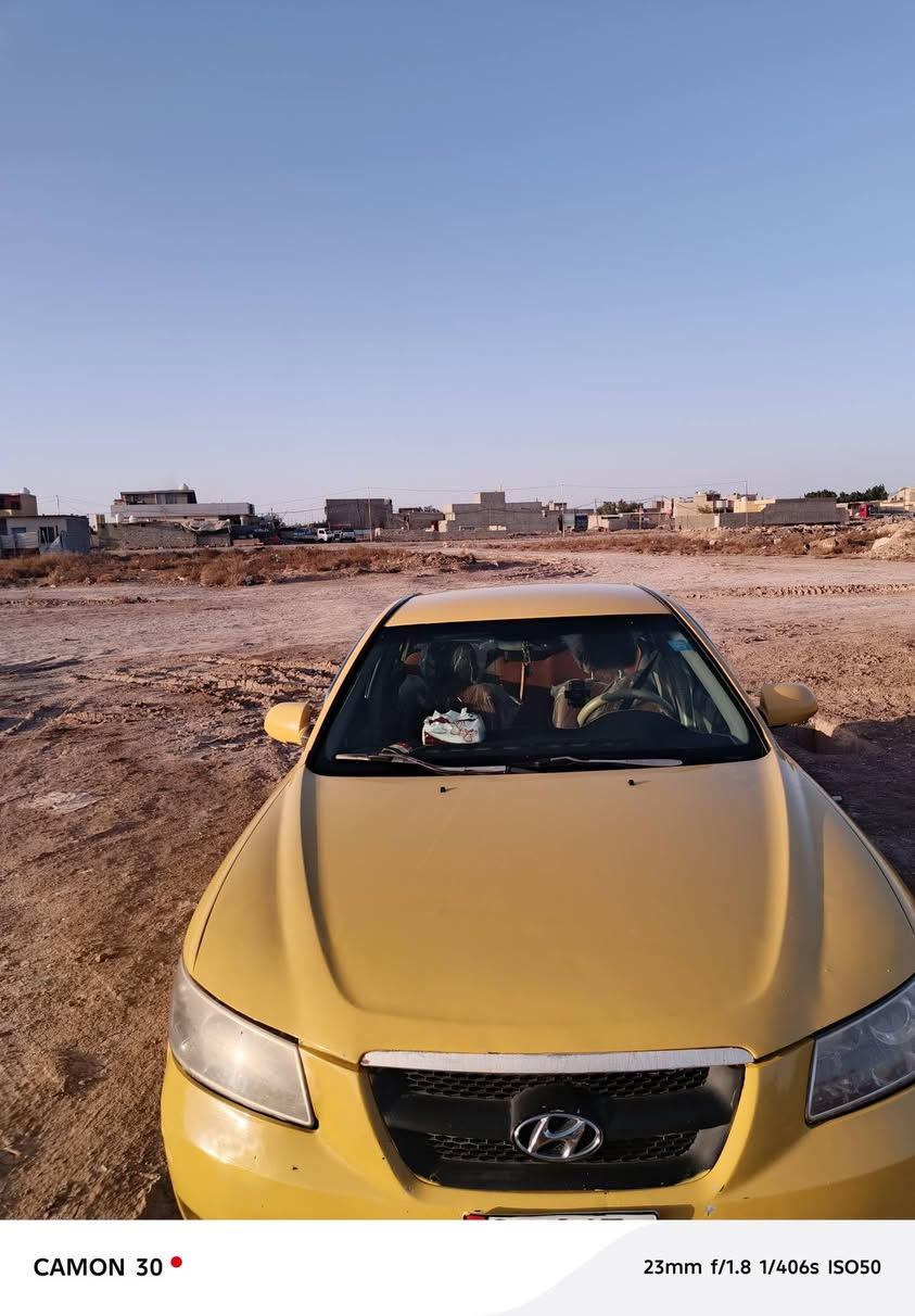 ‏سوناتا مقدس 2008 وارد أمريكي حادثها باب وجاملغ
‏
‏ وبيها تصليح بالچاملغ الخلفي جهة السايق رقم بغداد
‏
‏ انگليزي مشروع وطني حره  سيارة جاهزه وخير من
‏
‏ الله  السعر 90 وبيها مجال حگ الجيه مكاني بغداد قضاء أبو غريب  وهذا رقمي بي واتس ***********
