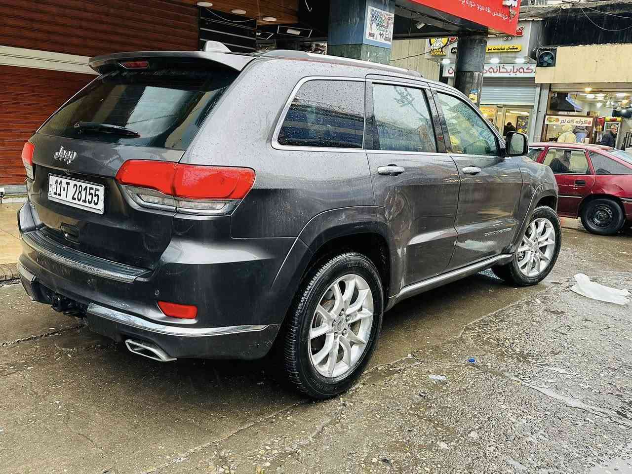 للبيع جيب أو مراوس  .. اعلى فئه …فول مواصفات ميحتاج اذكر المواصفات معروفه .. سومات … م ***********
موديل 2016 وارد امريكي رقم بغداد الجديد السياره حادثه بس قطعه وحده الجاملغ الامامي بدون دواخل بدون ايرباك السياره مكينه كيره تبريد حداديه جاهزه  بالعافيه عل ياخذه
