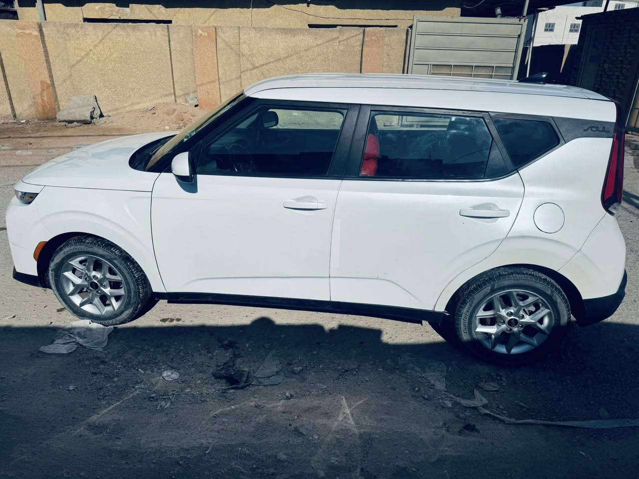 صول 2020 مواصفات S بيه ثلاث قطع صبغ باب جاملغ عكس السايق وجاملغ خلفي جهة السائق حادث بسيط ما عابر 
للاستفسار اكثر *********** متوفر واتس آب
