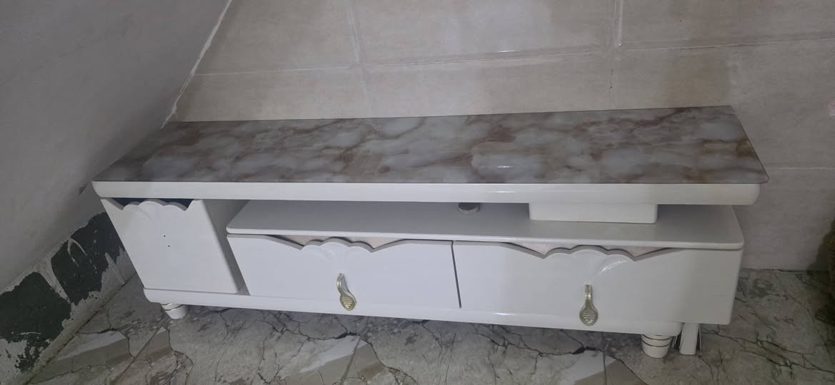 ميز شاشه سعر ١٠٠ تركي ومبردات وحدة شغاله وحدة عطلانه ماعرف شنو عطلها


**إذا كنت صاحب هذا الإعلان وتريد حذفه لأي سبب، رجاءا أرسل رسالة إلى الدعم الفني**
