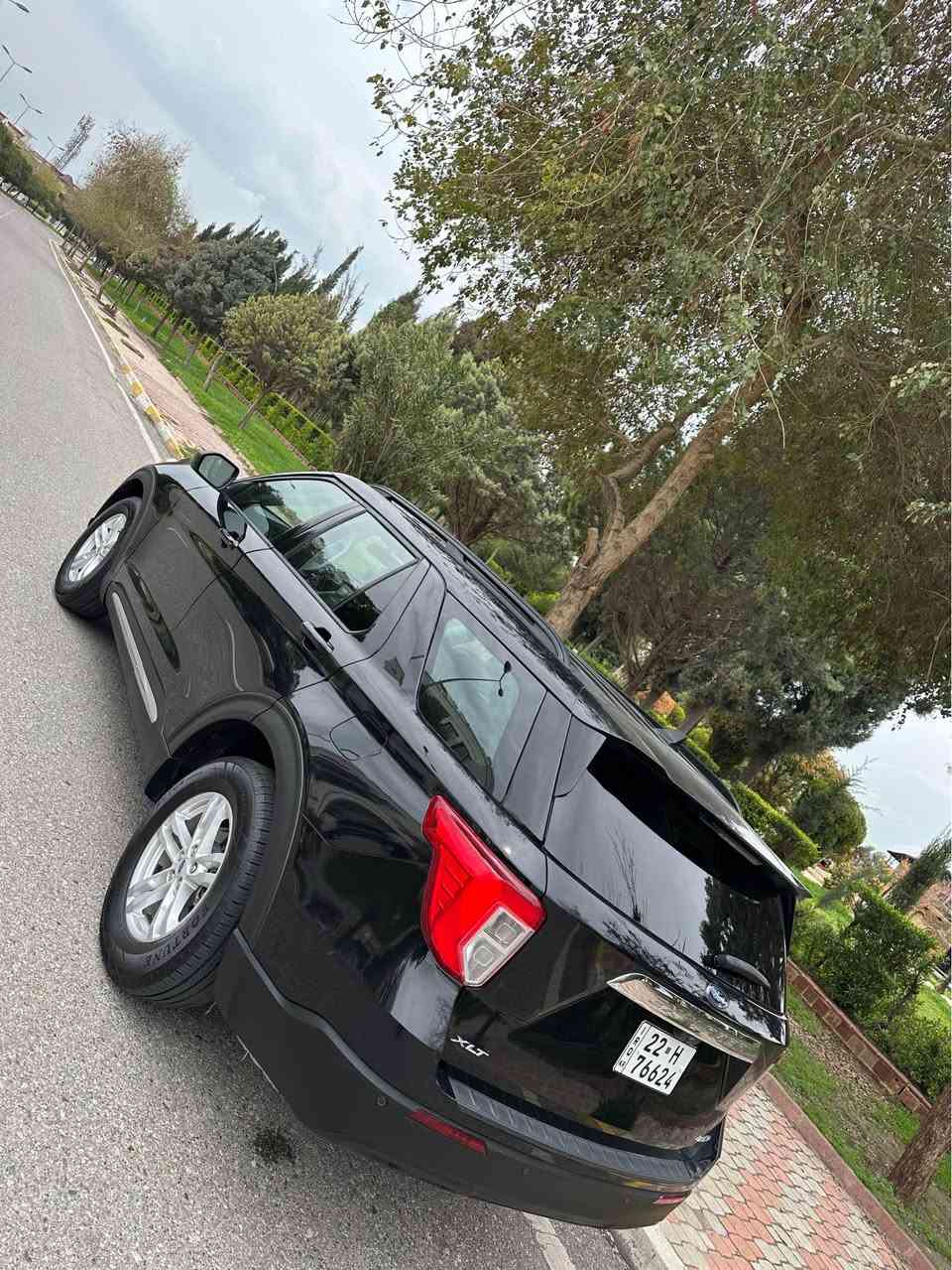 السلام  عليكم ورحمة الله وبركاته 

‏‎‏‎       ——— لـلـبـيع  ———

‏‎‏‎فورد اكسبلورر       —  Ford Explorer

‏‎‏‎وراد أمريكي.     —  سعر ( 210$)

‏‎‏‎الموديل           —2021

فئة.                 — XLT /4WD

حجم المكينه   — V4/2300T

‏‎‏‎اللون               — اسود 

رقم شانصى/1fmsk8dh8mga44144 

‏‎‏‎المسافه المقطوعه — 22 ميل

‏‎‏‎حاله السياره. — صبغ الجاملغ سايق بس كلير شبر بدون ضرر داخل

‏‎‏‎المواصفات 
‏‎‏‎- بصمة تشغيل 
‏‎‏‎- بصمة أبواب 
‏‎‏‎-تشغيل عن بعد 
‏‎‏‎-ترحيب عند الاقتراب 
‏‎‏‎-كشنات جلد 
‏‎‏‎- رادار جانبي 
‏‎‏‎-رادار امامي 
‏‎- رادار خلفي 
‏‎‏‎- شاشه كبيره تدعم نظام الأبل كار باي ونظام الاندرويد 
‏‎-تدفئة ستيرن 
‏‎-گير ماوس 
‏‎-دبل اكسل 
‏‎-اوتو هولد 
‏‎-اوتو ستوب 
‏‎-هندبريك بصمه 
‏‎-٧وضعيات قياده 
‏‎‏‎-كشنات تدفئة 
‏‎‏‎- ستيرن بحركه كهربائيه 
‏‎‏‎- تبريد مركزي 
‏‎‏‎- بگ لايت LED 
‏‎-صندوق كهربائي 
‏‎-كشنات VIP 
‏‎‏‎- كود باب 
‏‎‏‎-كرسي السايق والراكب بحركه كهربائيه
‏‎‏‎-تحكم ستيرن جهتين 
‏‎‏‎-تحديد سرعه 
‏‎‏‎-مانع انزلاق 
‏‎‏‎-ليد نهاري
‏‎‏‎-كامره خلفيه دواره 
‏‎‏‎باقي المواصفات المعروفه 

صور حادث موجود‏‎

‏‎‏‎رقم السياره    — اربيل دولى

‏‎‏‎موقع  السياره — اربيل
للاستفسار 
لاتصال او واتس على الرقم 
رقم فايبر + واتسابا
 *********** اسيا
 *********** كورك أربيل, العراق
