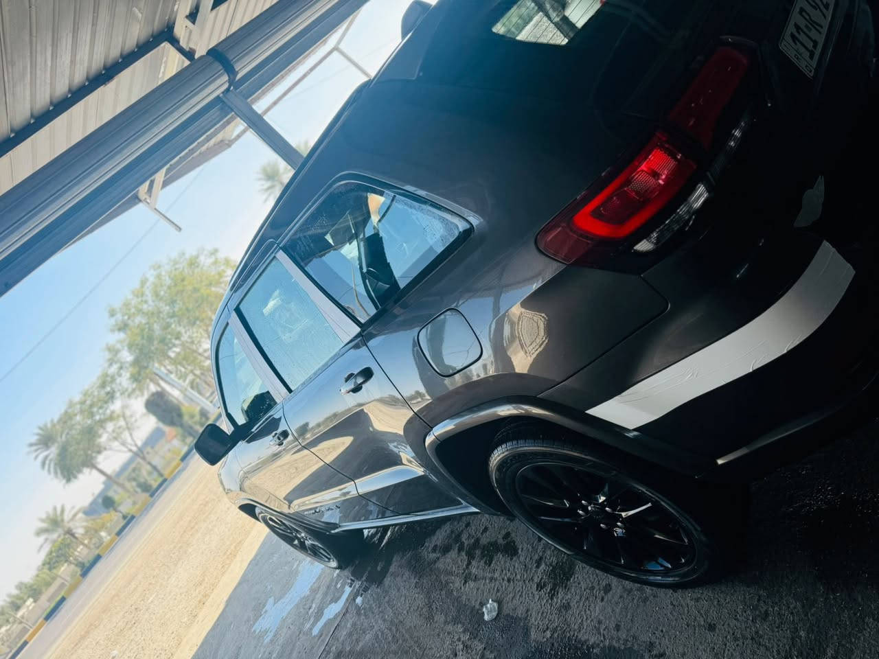 جيب 2018 بلاك توب 
مرقم بغداد بسمي حره 
صور حادثها بل منشور 
***********
