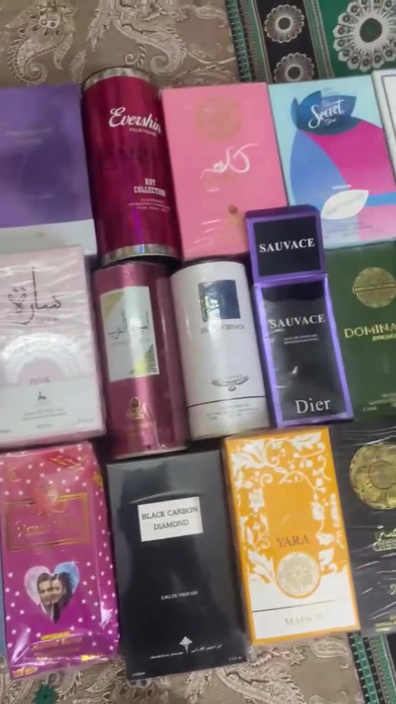 عندي ٣١ عطر خليجي شرط درجه اولى ثباتيه وفوحان فووول انطيك كرنتي اذا مو يومين العطر لاطش بيك اني معتب العبوه ١٠٠ ملم سعر بس بالاحلام ٨٠ والتوصيل مجاني


**إذا كنت صاحب هذا الإعلان وتريد حذفه لأي سبب، رجاءا أرسل رسالة إلى الدعم الفني**