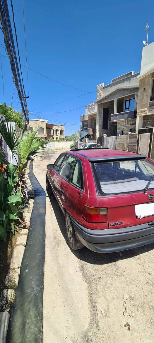 استرا رقم دولي بسمي شرط التحويل سنويه جديده كوبون ماستر شرط المحرك والكير اطارات جديده مبخوخه جماليه لغرض الهزه للتواصل ***********

