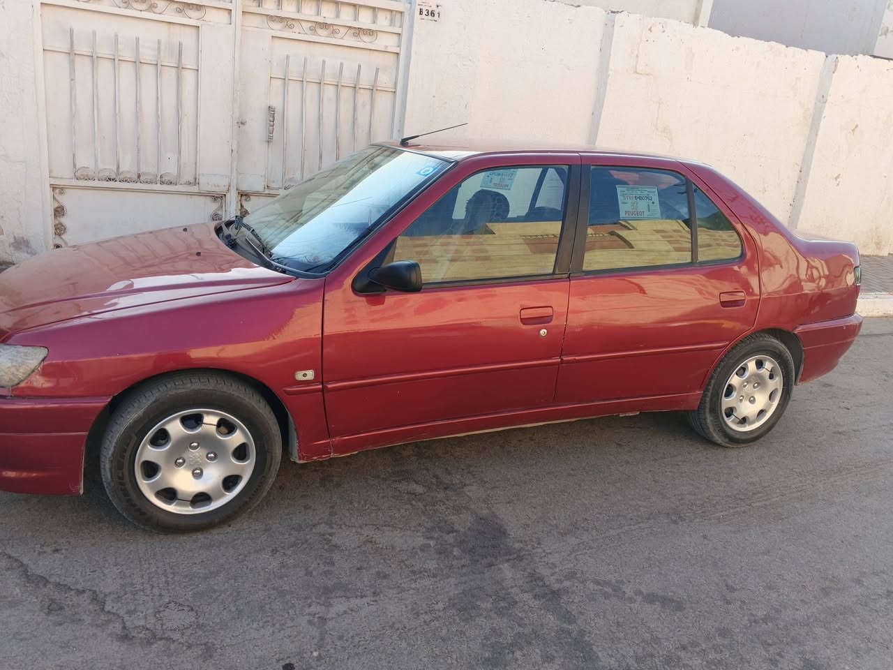 بيجو 306 للبيع موديل 2002 رقم بغداد دولي صبغ عام جماليه السعر 39 ورقه للاستفسار الاتصال على ***********
