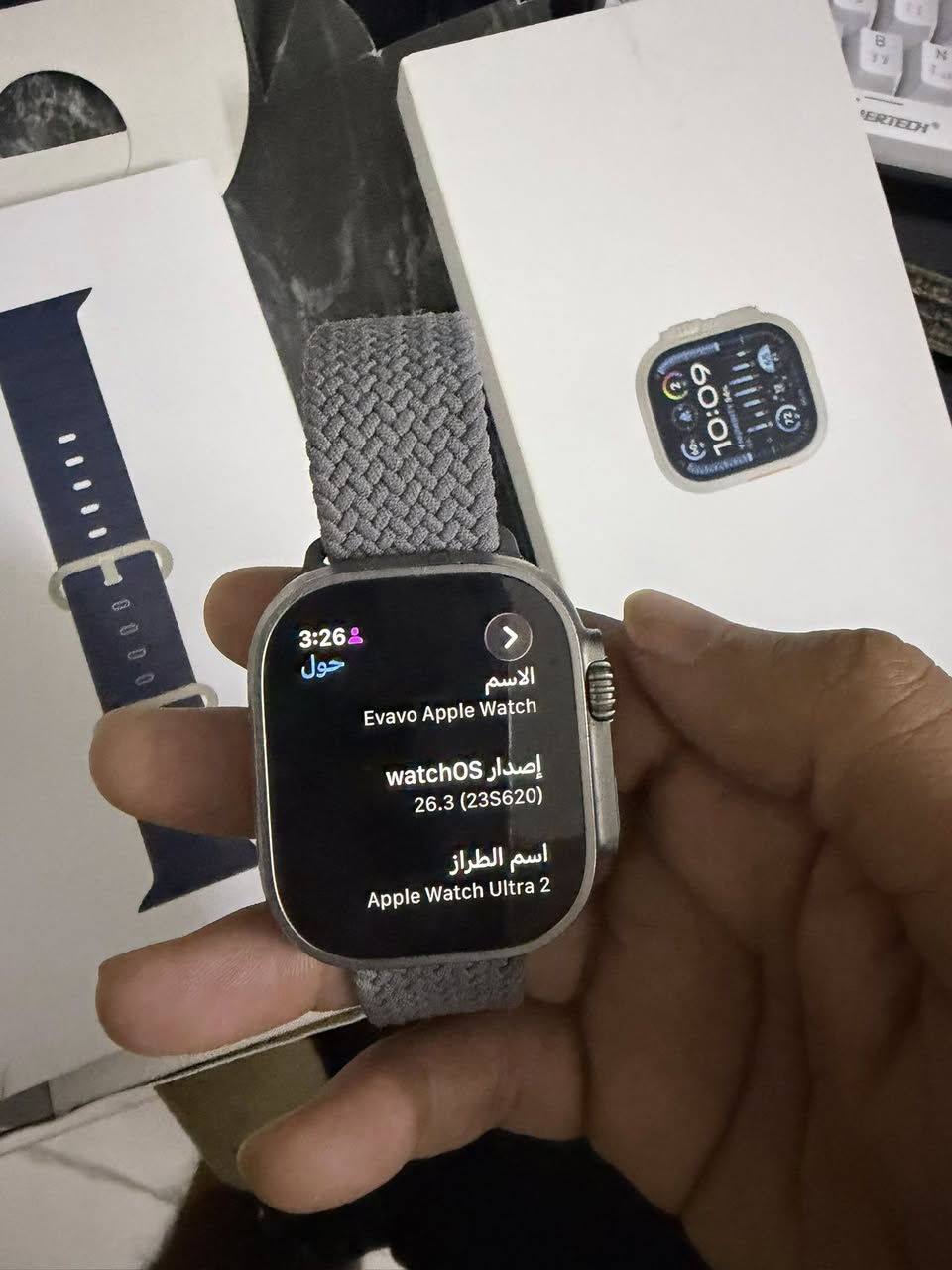 ساعه ابل الترا 2 بطارية 97 جديدة وياها الكارتونه وسيرها الاصلي وسير اضافي سعرها 600 الف بدون سير فقط سير الاصلي ب550 الف ***********
