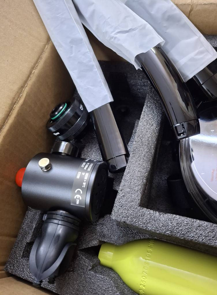 عدة غوص


**إذا كنت صاحب هذا الإعلان وتريد حذفه لأي سبب، رجاءا أرسل رسالة إلى الدعم الفني**