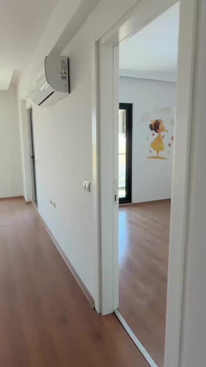 🏡✨ شقة للإيجار في كنجان لايف ✨🏡

📍 الموقع: كنجان لايف
🛏️ غرفة نوم + صالة (1+1)
🏠 تصميم مريح ومناسب للسكن
📞 للتواصل المباشر:
***********

للاستفسار أو حجز موعد للمعاينة، يرجى الاتصال أو التواصل عبر واتساب.

#شقق_للايجار
#شقق_للبيع
#كنجان_ستي
#كنجان_لايف
#عقارات_اربيل
#شقق_اربيل
#ايجار_شقق
#بيع_وشراء_العقارات
#عقارات_كنجان_ستي
#عقارات_كنجان_لايف
