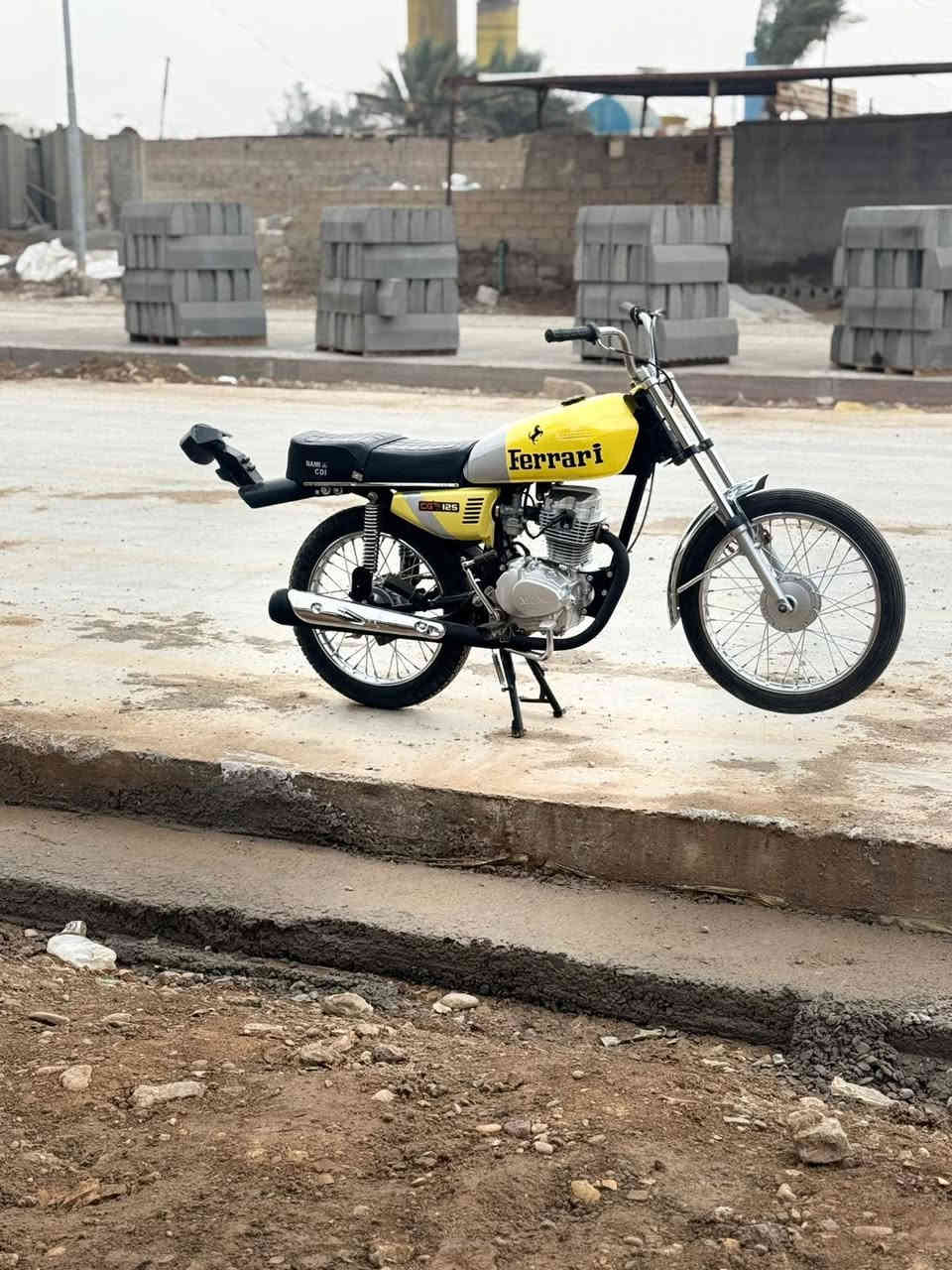 سلام عليكم دراجه مكينه نامه امتياز 2025
شاصي اوراق ارشه 2013 
دراجه تعمير 2025
مابيها اي نقص 
السعر 550
الرقم ***********
