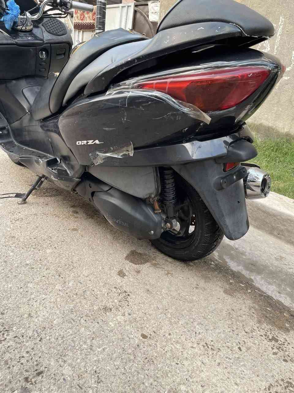 يا الله سلام عليكم خون فورزه 0.9دراجه لا مجفته ولا مفتوحه ولا تنقيص ولا تبخير امانت الله ورسوله لبيع او مراوس بيراني شعدك دزلي وهاذ رقمي ***********+ملاحضه اني كلشي ما عرف بل فورزه
