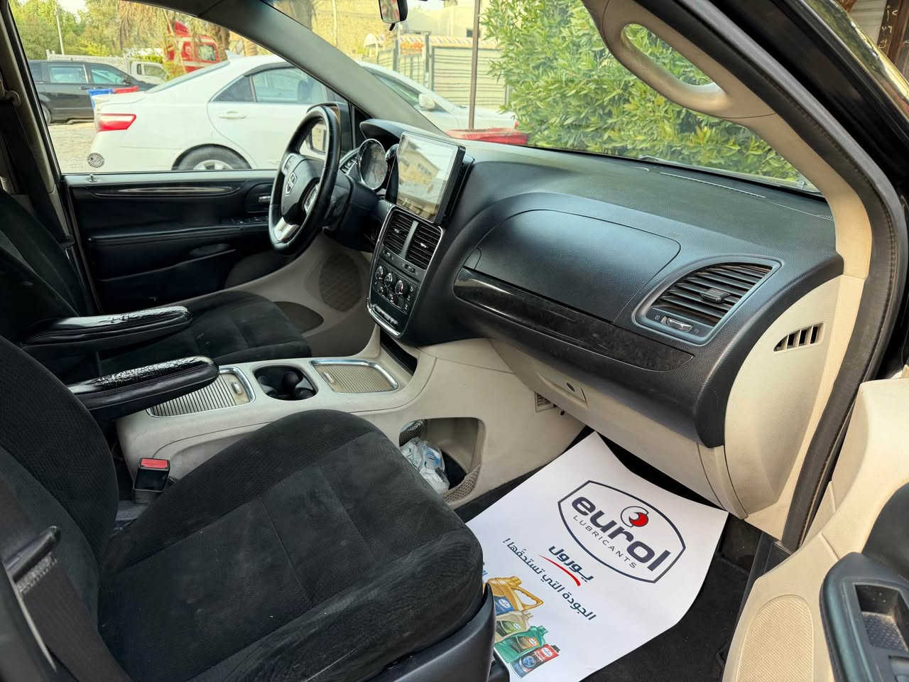 دوج كرفان 2016 وارد امريكي رقم بغداد بأسميSXt فول مواصفات 3 قطع تبريد بوب كهرباء صندوك كهرباء ديفيدي بلسكف جام كلة يصعد وينزل محرك وكير وتبريد كلة مكفول تقرير امريكا فقط جاملغات خلفية كلير وبيهة مكانات صبغ بلعراق بدون ضربة وبدون معجون فقط صبغ السيارة ايرباك سليم مطاك السعر137وبيهة مجال والسونر بلمنشور مكاني بغداد العامرية بيع فقط *********** بغداد, العراق
