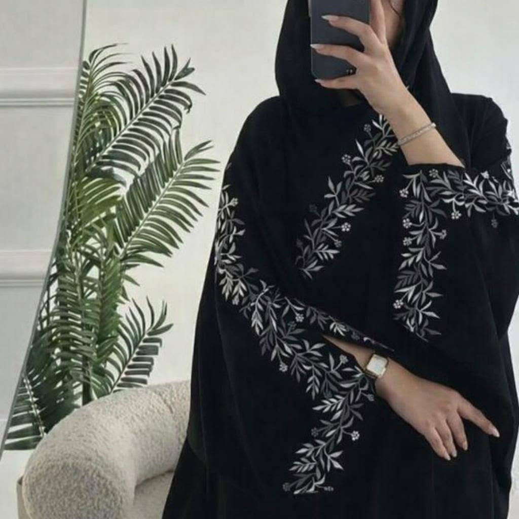 عباي ستاتي مع الشال
 بخامه الحبر الخليجي التقيل..
.كم رغلان عريض....
للاستفسار ارسال رساله مسنجر 
.السعر 13 دينار  فقط 🔥🔥🔥🔥


**إذا كنت صاحب هذا الإعلان وتريد حذفه لأي سبب، رجاءا أرسل رسالة إلى الدعم الفني**