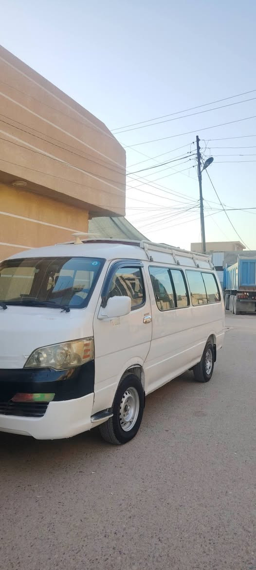 سلام عليكم جنبي اج وان موديل ١٥ رقم بغداد مكينه وكير وكسل مكفولات مكينه جديده قبل سبوع فور واي وكسل بل جيس بس خياسات بلهلالات سعر ٧٠ وبيه مجال ***********
