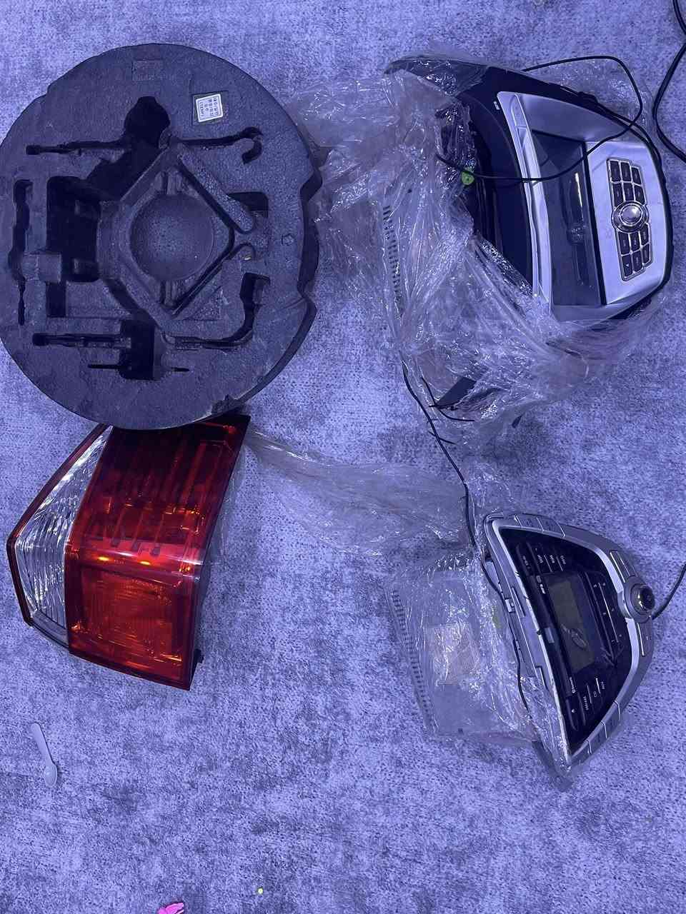 سلام عليكم عدي ذني الاغراض مسجلات ثنين النترا وبك لايت اعتقد موهافي يمكن فلينه الاغراض جدد الاغراض يشتغلن بس انته وحضك بس الاغراض جددبل جيس سعر150وبيه مجال***********
