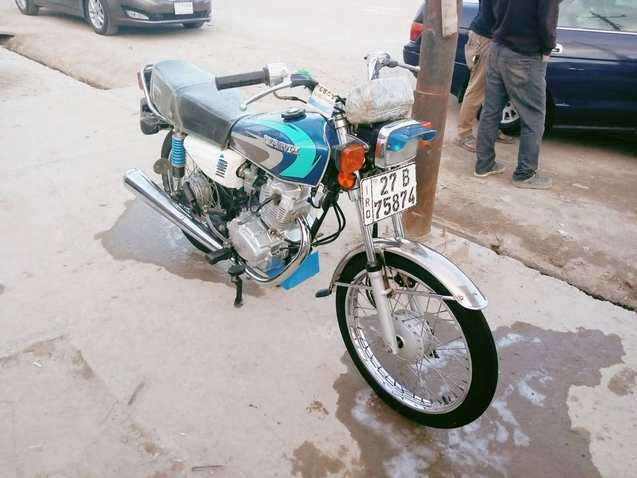 سلام عليكم دراجه نامه مضمومه وكفاله عامة بكلشي 2019دراجة ما مبدل بيها اي شي ولا مفتوح بيها برغي 
وترقيم جديد 2025دراجة اوصلية الدراجة بكلشي 
للاستفسار ***********
وتساب ***********
