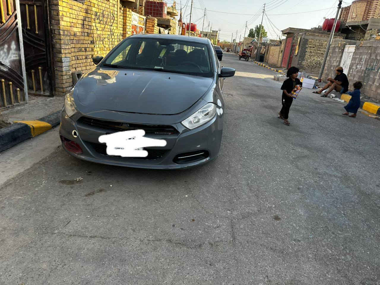 السلام عليكم للبيع او مراوس سياره دوج دارت موديل 16 السياره مصبوغه صبغ عام للجماليه السياره ما بيهه ضربه بس اربع اصابع بل بنيد *********** العنوان ميسان السعر 82
