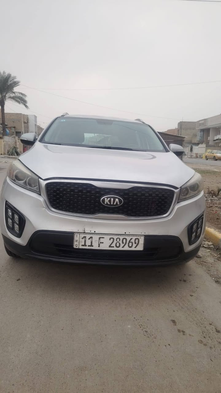 سلام عليكم ورحمة الله وبركاته عندي سورنتو البيع 2016 رقم بغداد عارضه 145 وبيه شويه مجال حادث جاملغ وبنيد الباقي بدون فتح بيه رشات صبغ بدون دواخل حساسات بل دعاميه خلفيه وأماميه 4 سلندر 5 راكب والكشن لاخير مشيول  داخل حلو مرتب ولا شگ ولا شخط ولا وصخ كير محرك حداديه خيرمن سياره جديده معنه كلمه الله سياره ما متعوبه سياره جديده مكان سياره بغداد الشعب خلف محطة سما بغداد ***********
