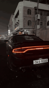 جارجر موديل ١٦ هيمي٥٧٠٠  كفالة من الضربة فقط جاملق ايمن صبغ بدون ضربه رقم بصرة ***********
