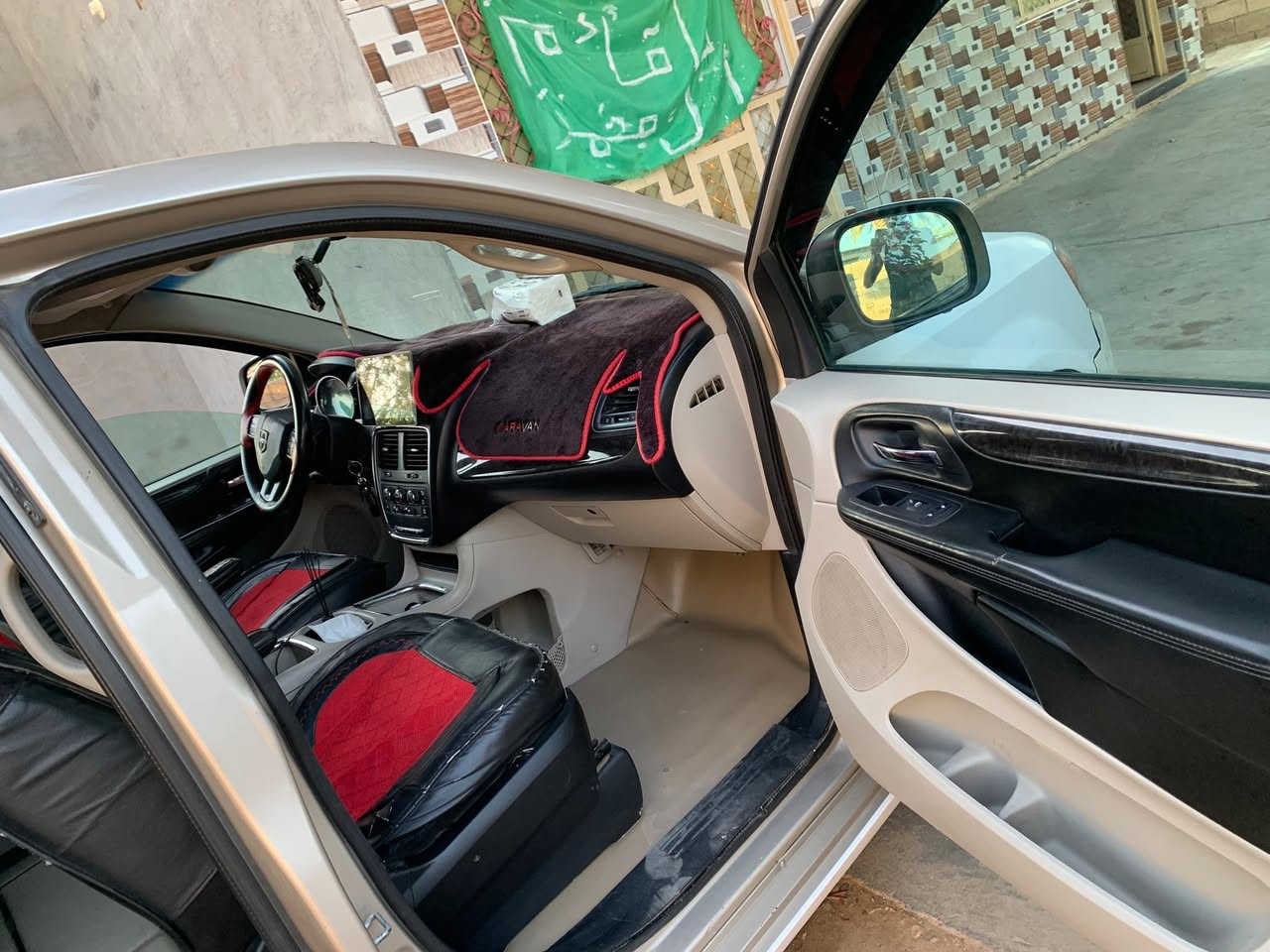 دواج كرفان2014 فول موصفات عده الفتح سياره جاهز من تخم تاير   حدادي جديد
بيبان كهرباء الربع بيبان جام كهرباء 

وارد كندي بيه طخ يم جمالق الخلفي مرجعينه عل بارد
رقم بغداد ابسمي تحويل موباشر 
تواصل عل صاحب هاذ رقم 
سعر 140بيه مجال 
***********
***********
